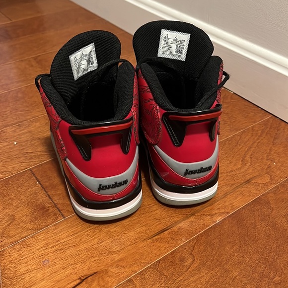 Jordan shoes - Picture 4 of 4